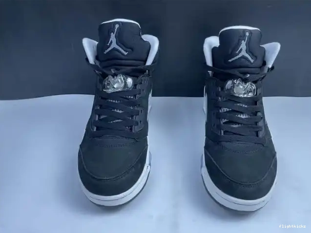 AIR JORDAN 5 CT4838-011 OREO 0619